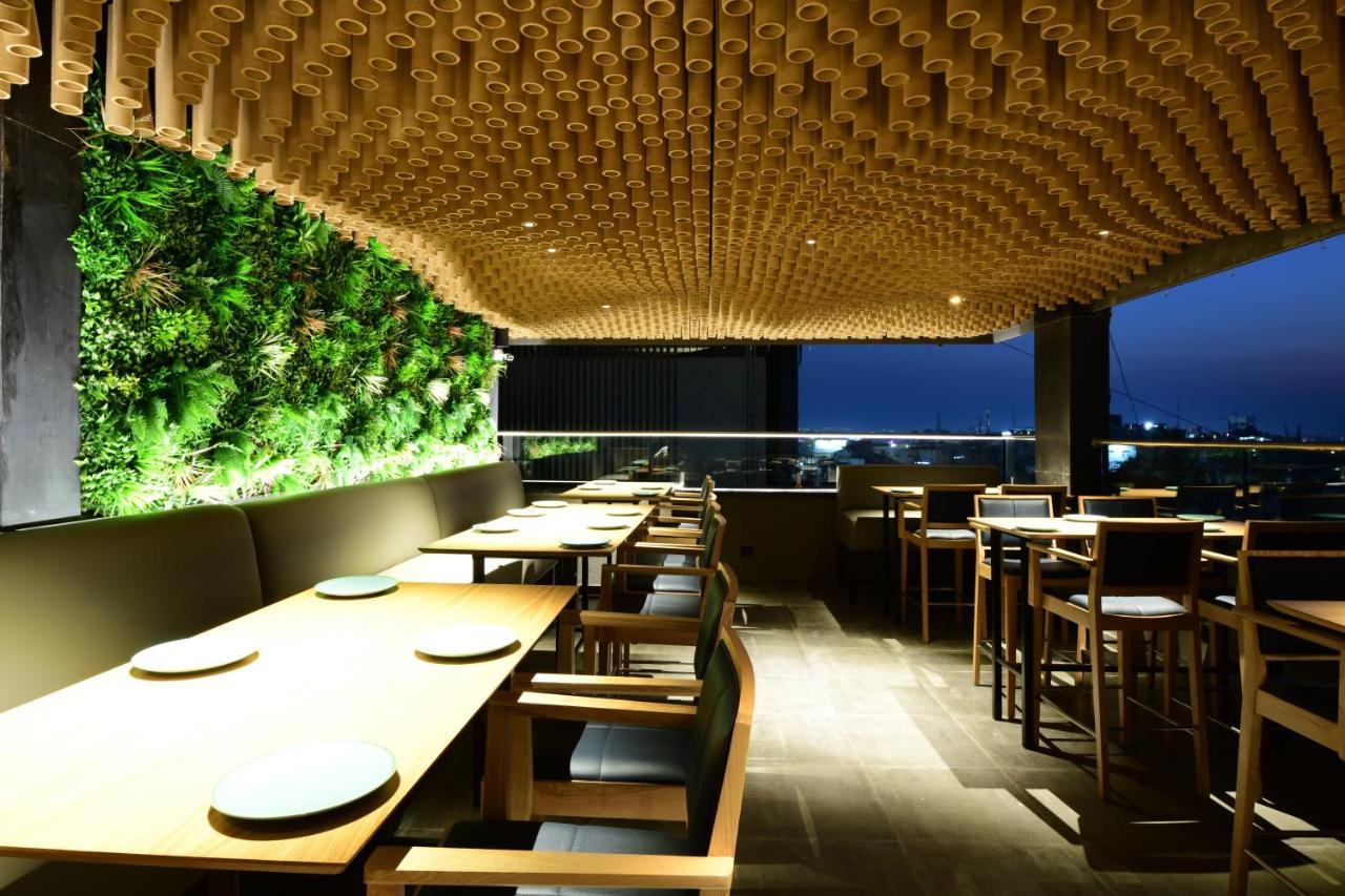 Regenta Place Raysons Kolhapur Εξωτερικό φωτογραφία